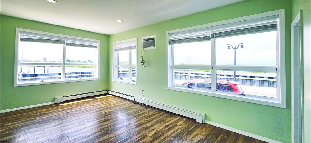 125 N Kingston Ave Atlantic City, NJ 08401