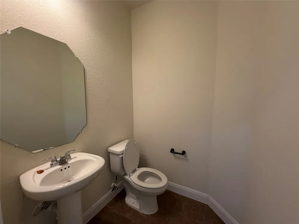 3240 E Whitestone Boulevard #81 Cedar Park, TX 78613