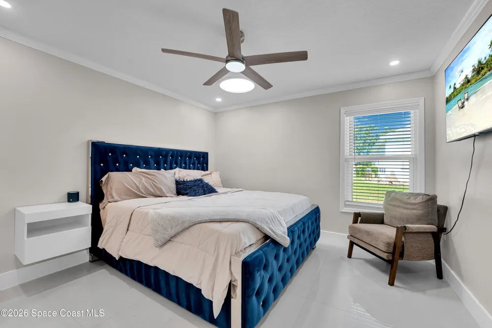 8710 Lake Ridge Drive Grant-Valkaria, FL 32909