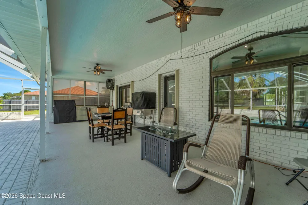 8710 Lake Ridge Drive Grant-Valkaria, FL 32909