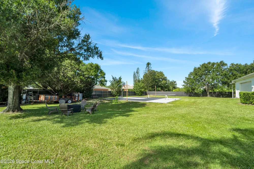 8710 Lake Ridge Drive Grant-Valkaria, FL 32909