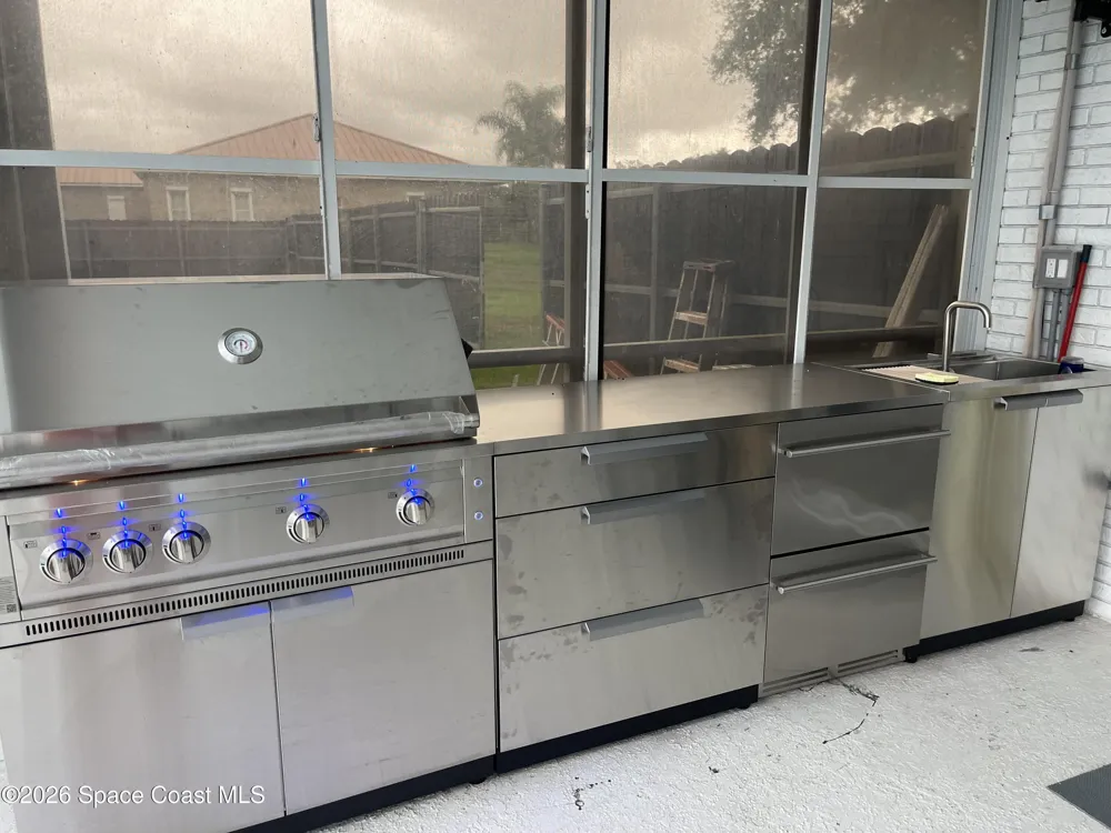 8710 Lake Ridge Drive Grant-Valkaria, FL 32909