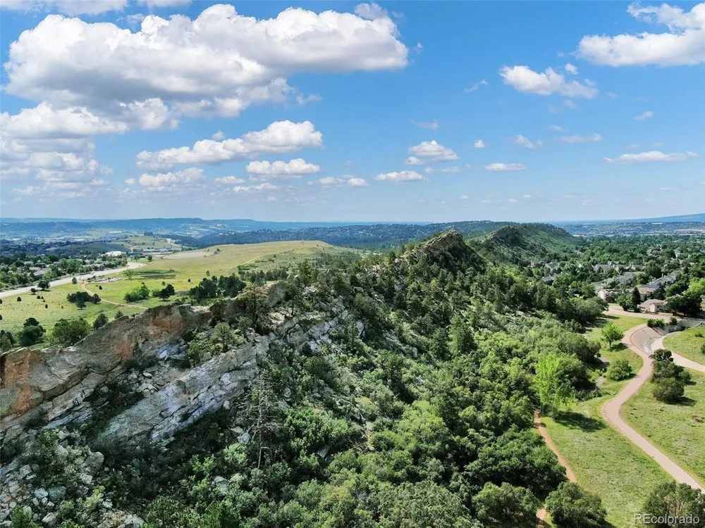 2147 Denton Grv #102 Colorado Springs, CO 80919