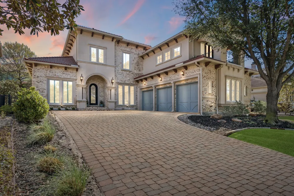 4739 Byron Circle Irving, TX 75038