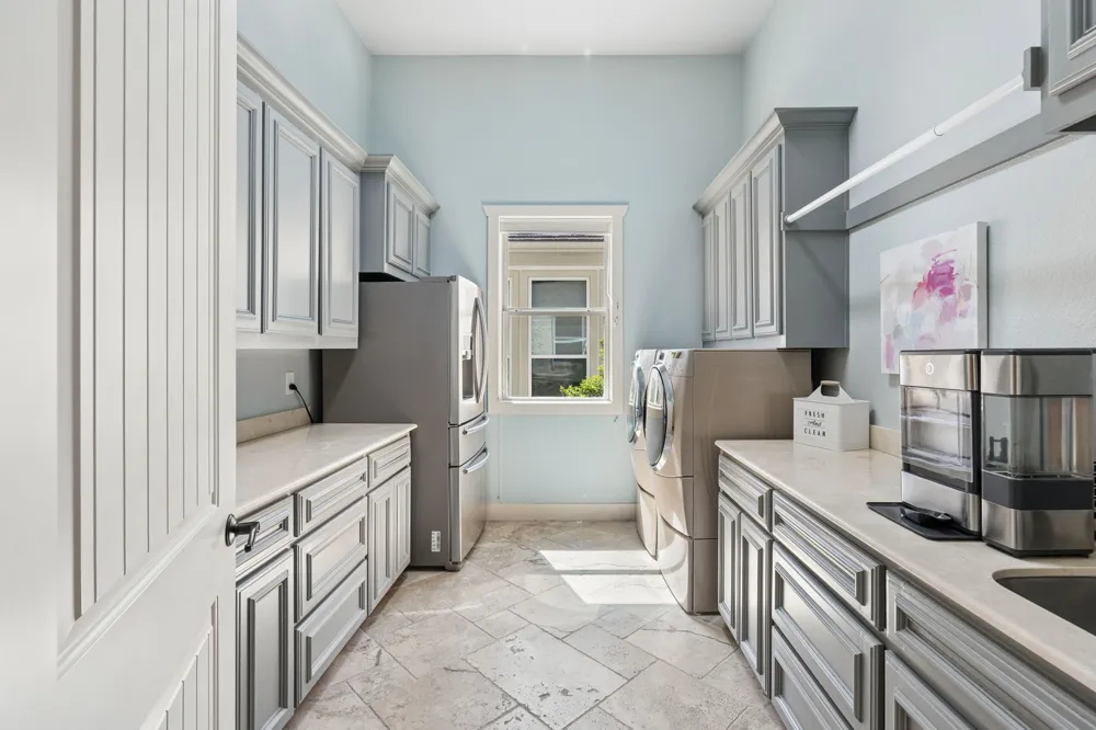 4739 Byron Circle Irving, TX 75038