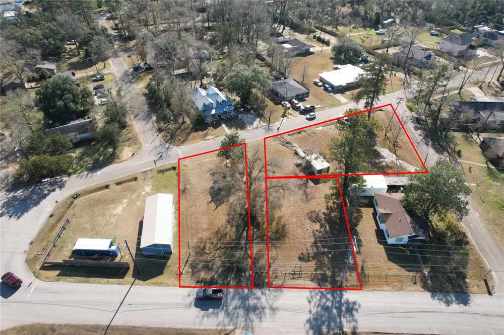 E Fort Worth Street Cleveland, TX 77327
