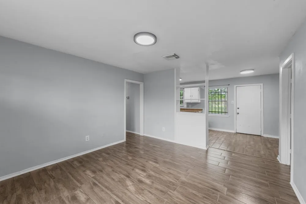 9410 Rosehaven Drive Houston, TX 77051