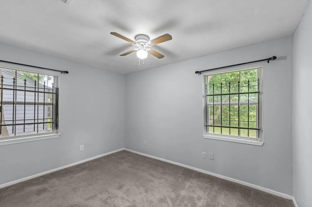 9410 Rosehaven Drive Houston, TX 77051