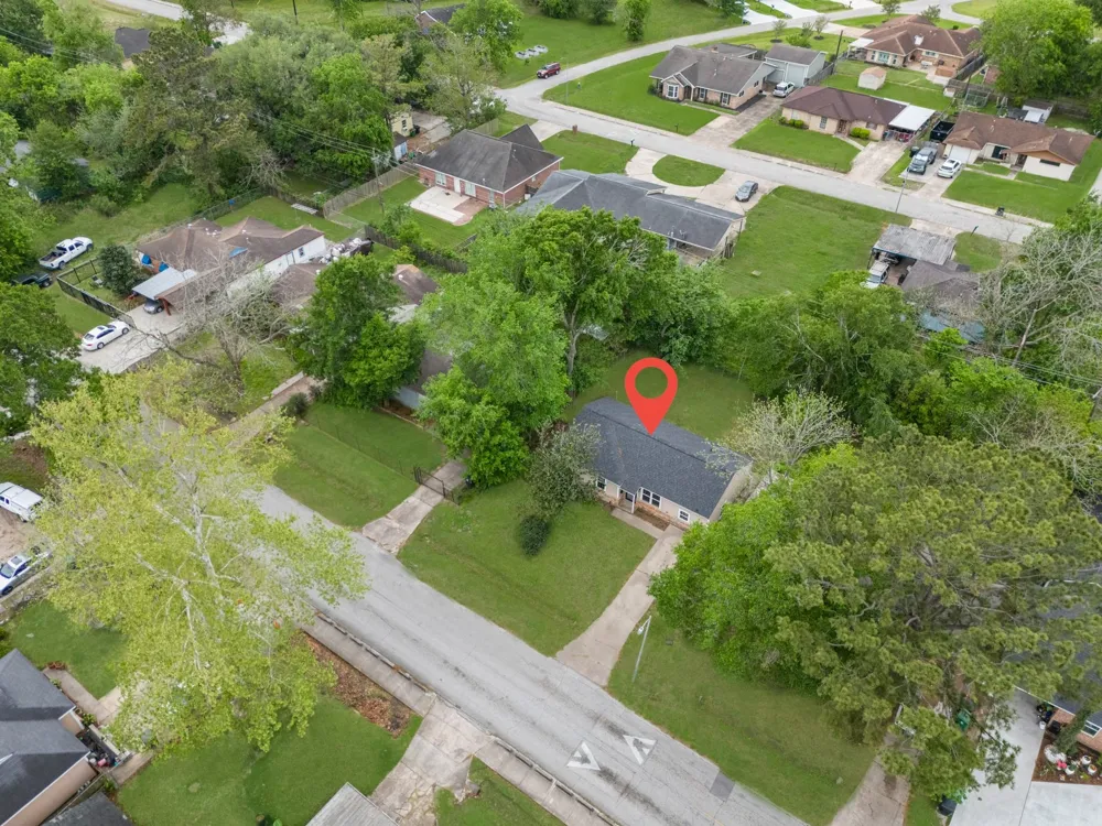 9410 Rosehaven Drive Houston, TX 77051