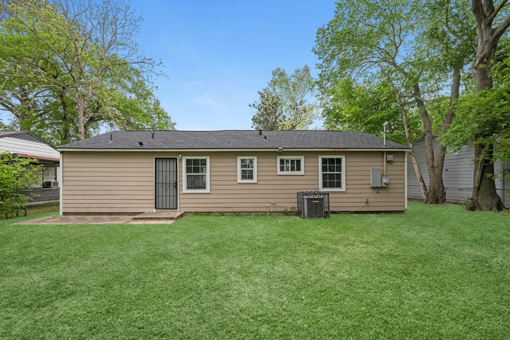 9410 Rosehaven Drive Houston, TX 77051
