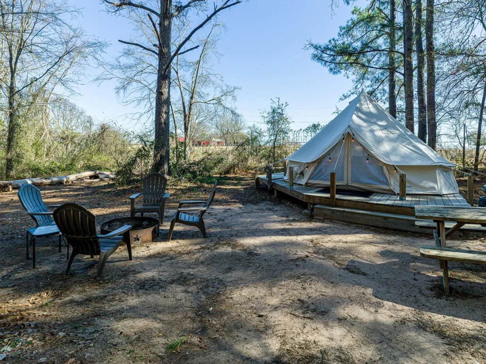 11201 County Road 203 Plantersville, TX 77363