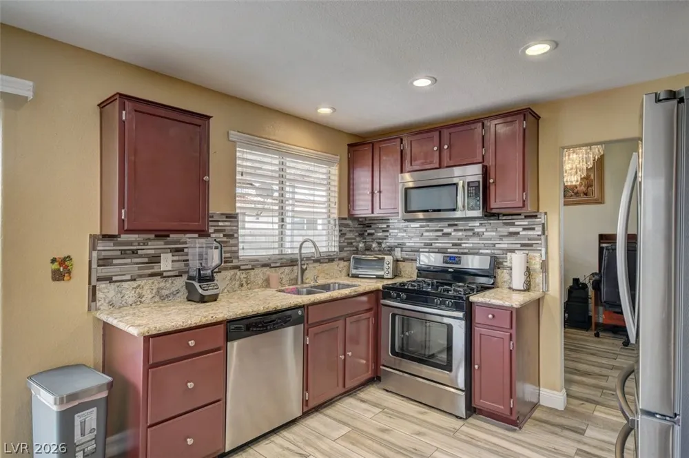 5700 Royal Castle Lane Las Vegas, NV 89130