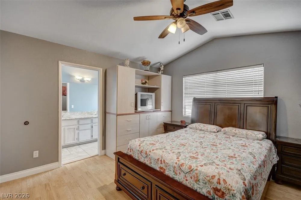 5700 Royal Castle Lane Las Vegas, NV 89130