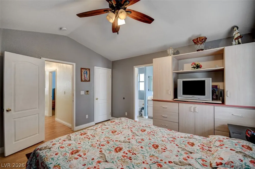 5700 Royal Castle Lane Las Vegas, NV 89130