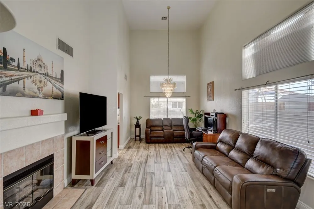 5700 Royal Castle Lane Las Vegas, NV 89130