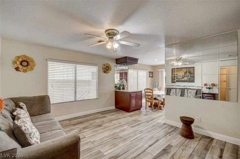 5700 Royal Castle Lane Las Vegas, NV 89130