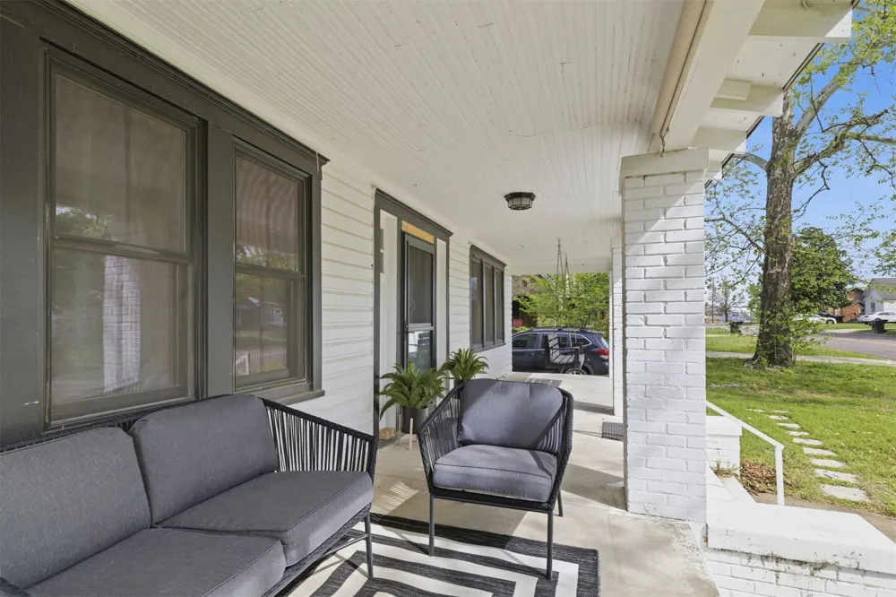 1301 3rd Durant, OK 74701