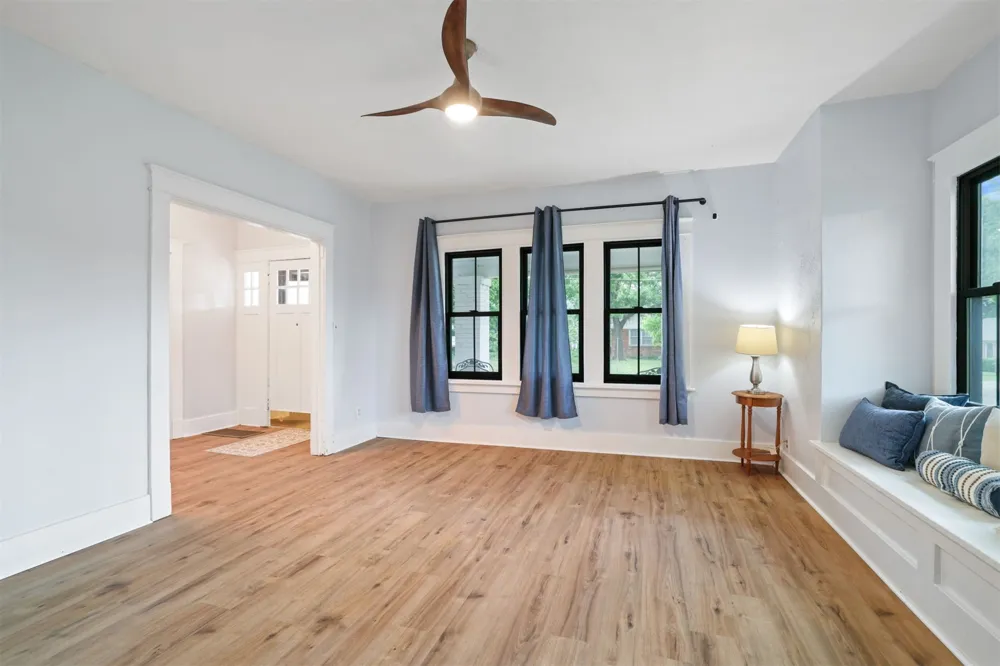 1301 3rd Durant, OK 74701