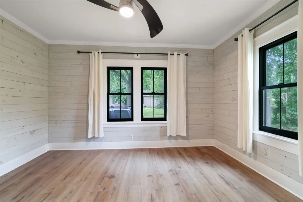 1301 3rd Durant, OK 74701