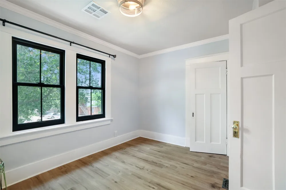 1301 3rd Durant, OK 74701