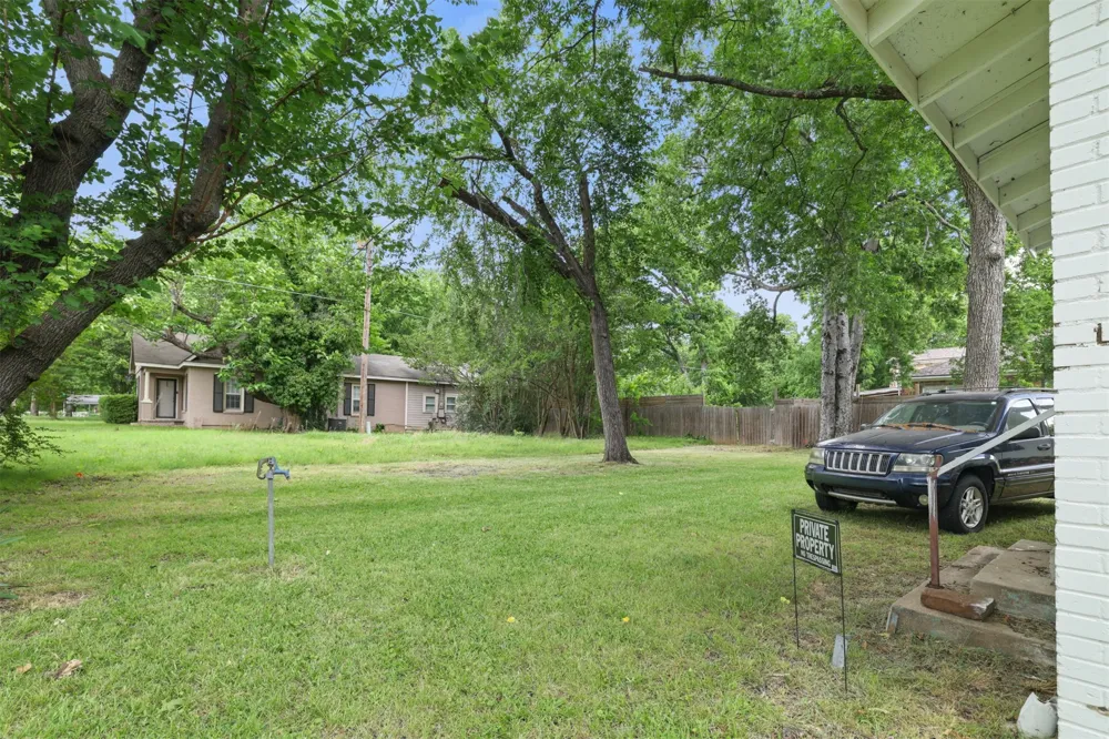 1301 3rd Durant, OK 74701