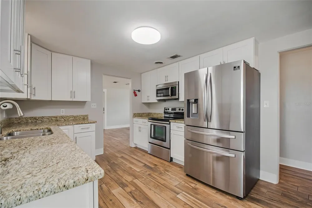 2201 CAMELLIA DRIVE Longwood, FL 32779