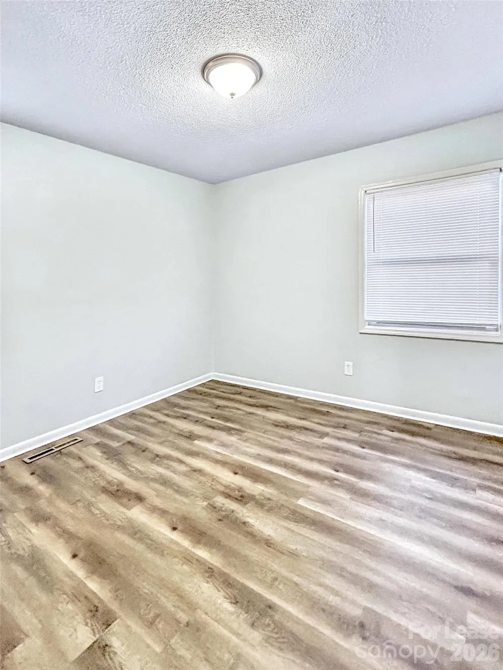 275 Efird Street Gastonia, NC 28054