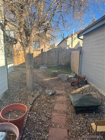 11183 E Baltic Place Aurora, CO 80014