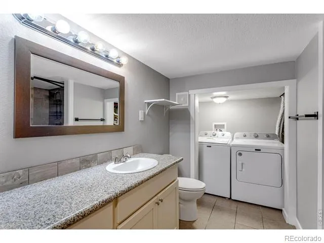 204 Jefferson Avenue Loveland, CO 80537