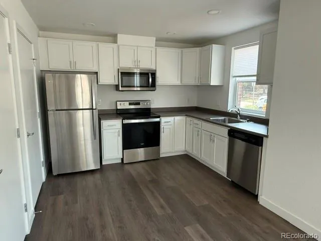 2206 E 38th Avenue Denver, CO 80205