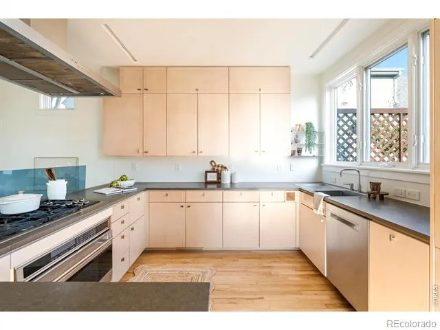 805 Dewey Avenue Boulder, CO 80304