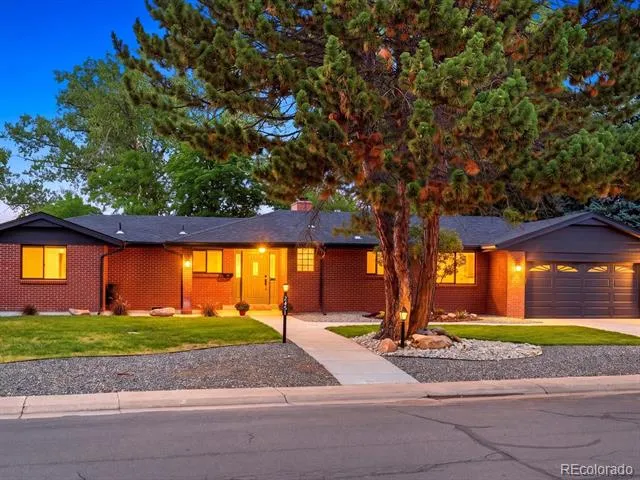 2451 S Holly Place Denver, CO 80222