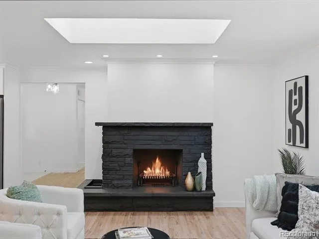 2451 S Holly Place Denver, CO 80222