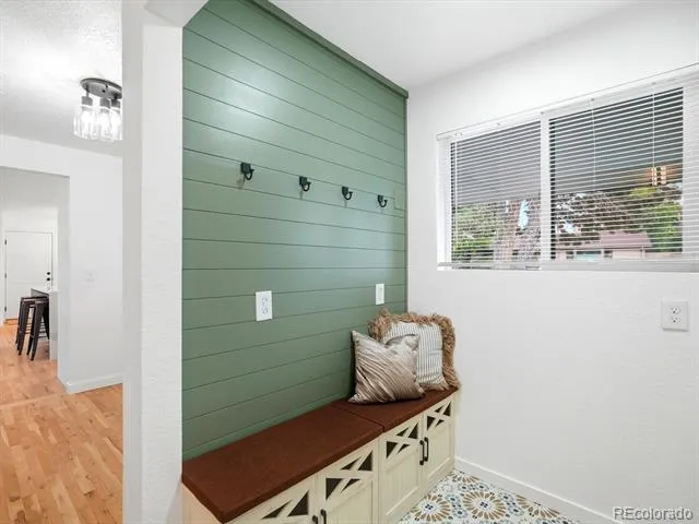 2451 S Holly Place Denver, CO 80222
