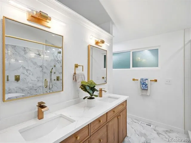 2451 S Holly Place Denver, CO 80222