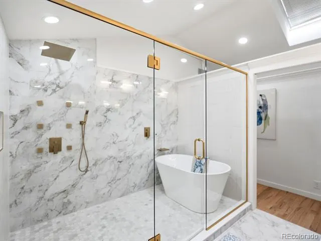 2451 S Holly Place Denver, CO 80222