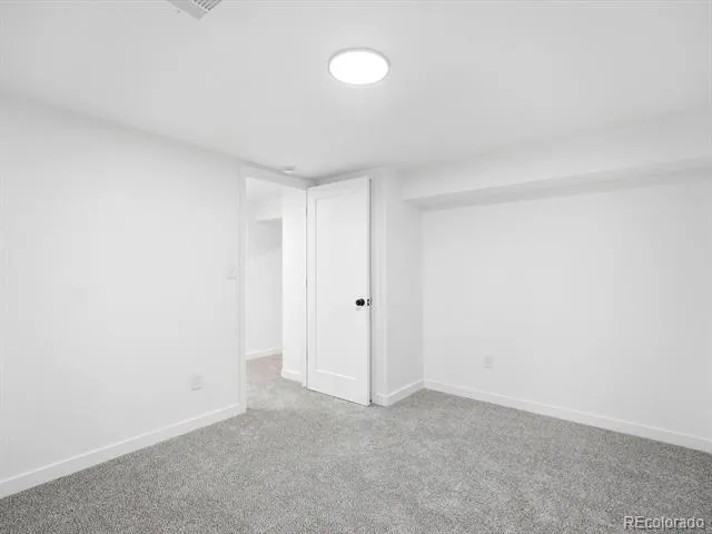2451 S Holly Place Denver, CO 80222