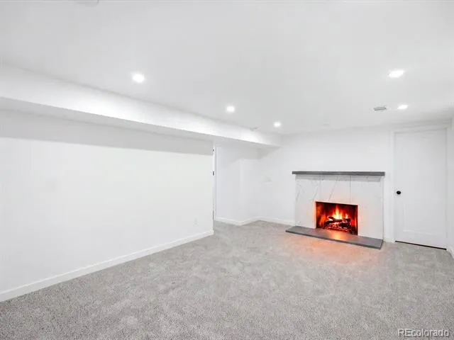 2451 S Holly Place Denver, CO 80222