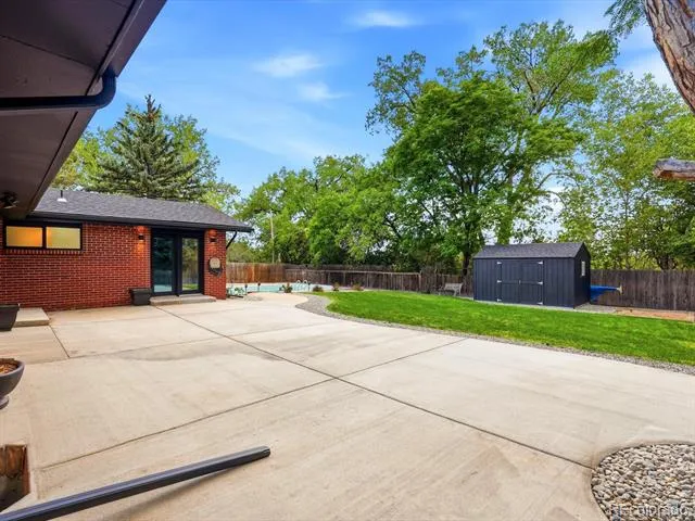 2451 S Holly Place Denver, CO 80222