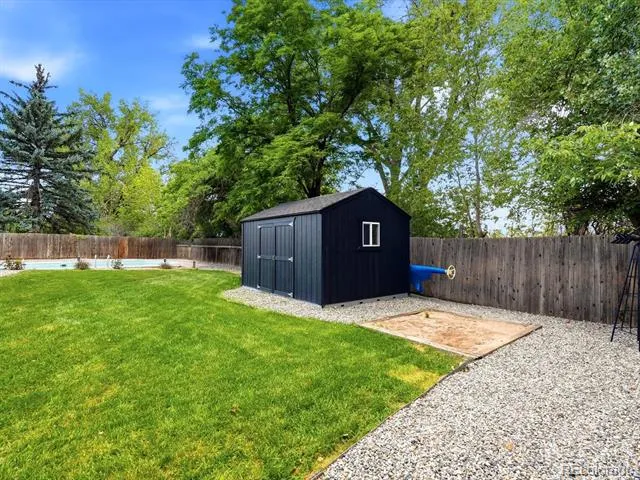 2451 S Holly Place Denver, CO 80222