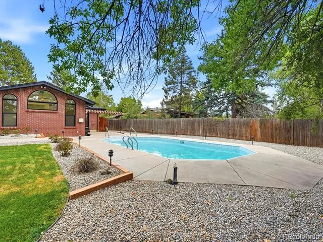 2451 S Holly Place Denver, CO 80222