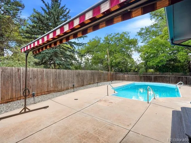 2451 S Holly Place Denver, CO 80222