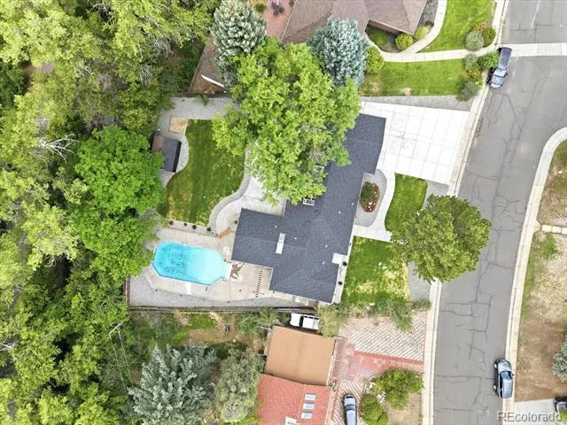 2451 S Holly Place Denver, CO 80222