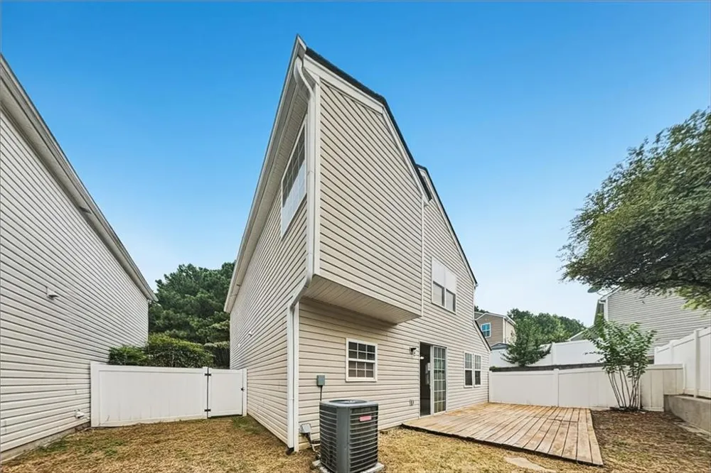 296 Hiawassee Drive Woodstock, GA 30188