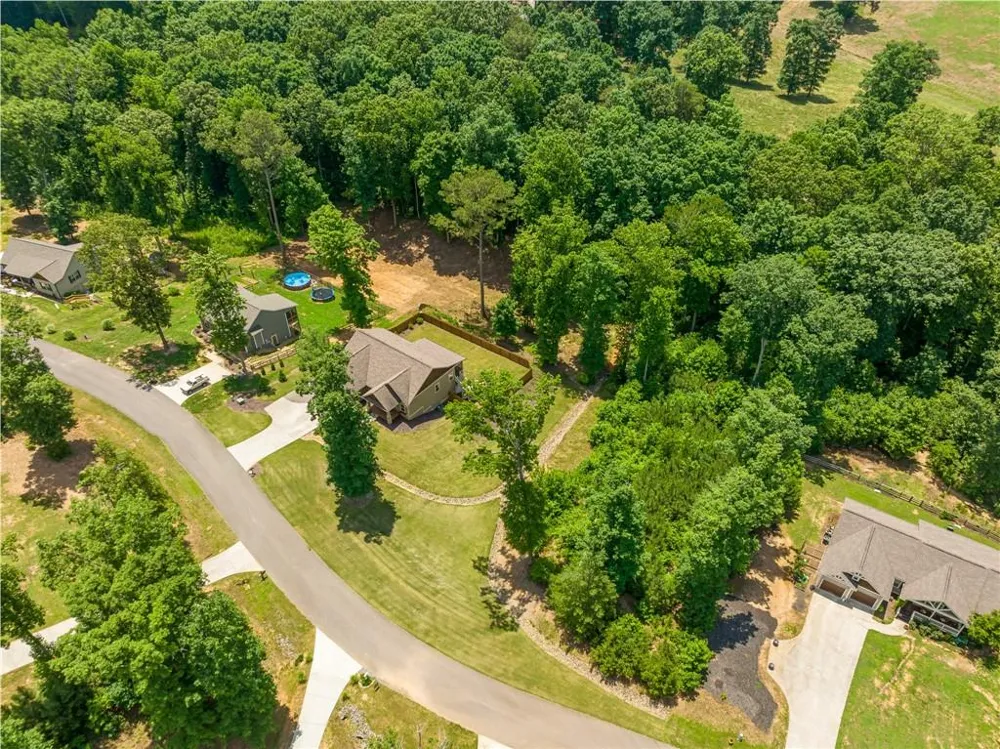 420 Meadow Circle Ellijay, GA 30540