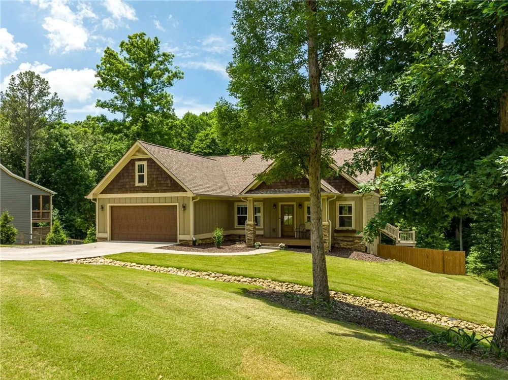 420 Meadow Circle Ellijay, GA 30540