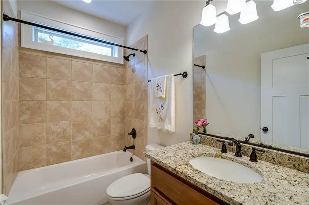 420 Meadow Circle Ellijay, GA 30540