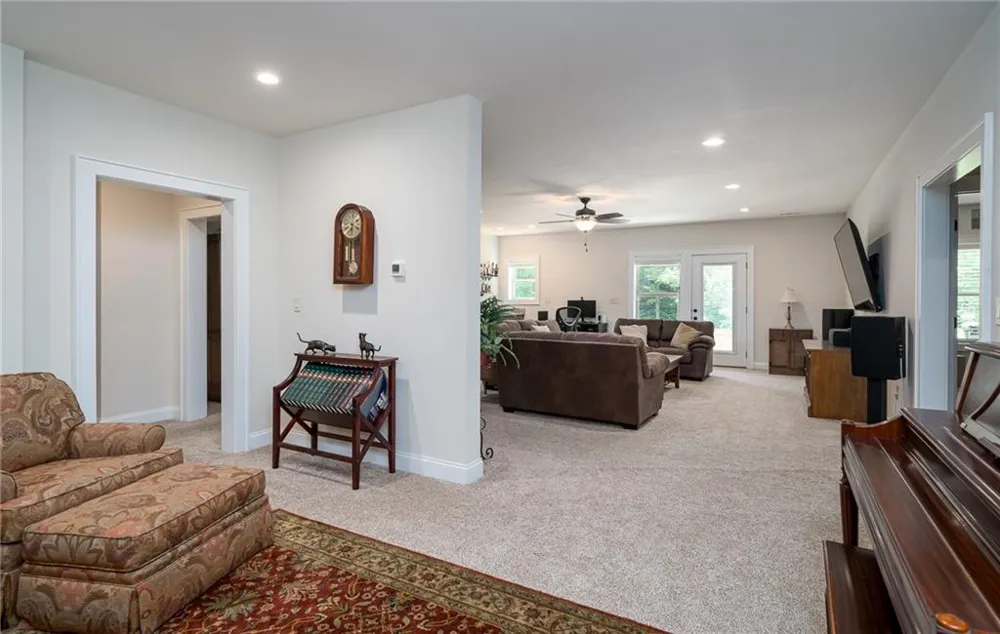 420 Meadow Circle Ellijay, GA 30540