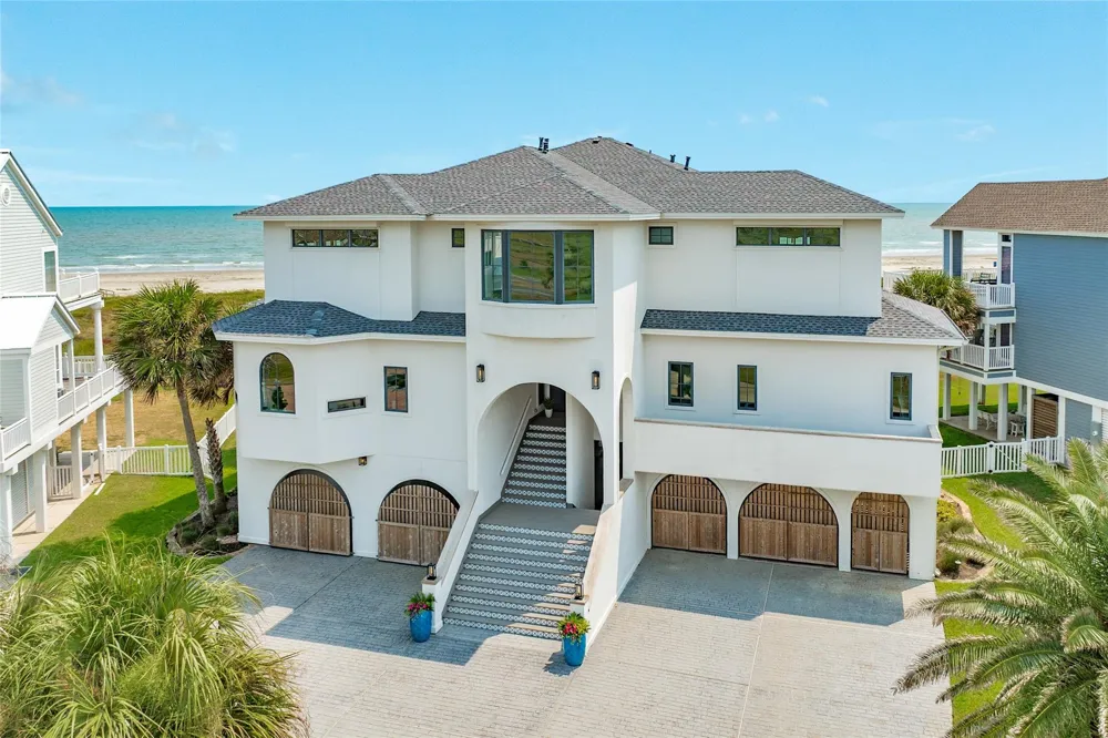 19219 Shores Drive Galveston, TX 77554
