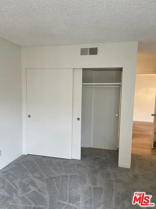 5321 Raintree Circle Culver City, CA 90230